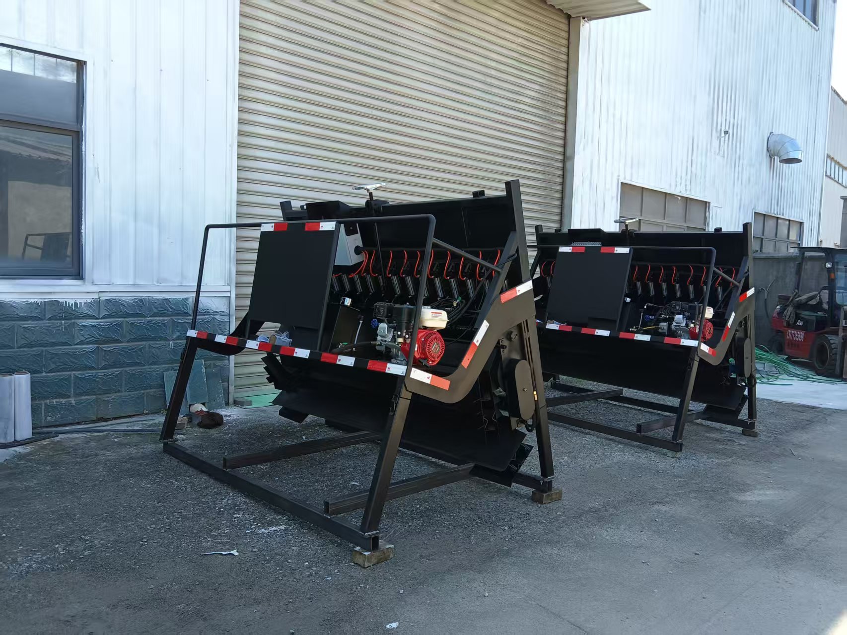 碎石撒布機(jī)